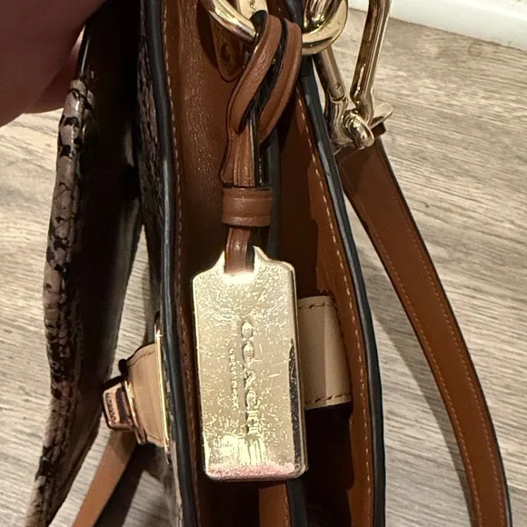Coach Exotic Embossed Swagger Crossbody - Picture 7 of 12